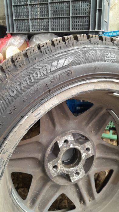 Зимни гуми 195 50 15 с лети джанти