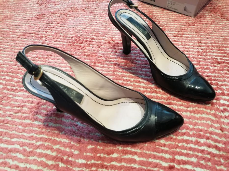 Pantofi de dama cu toc din piele Cristhelen B marime 38