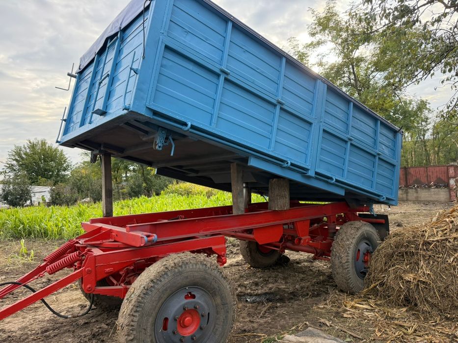 Remorca Basculabila 3 Părți 10 tone ( 7,5 8 12 tone ) inoecabila