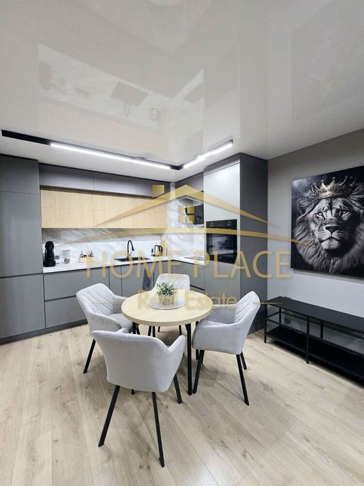 Дава се под наем Тристаен апартамент в Варна, Бриз - 80 кв.м за 1122 € - Снимка #2