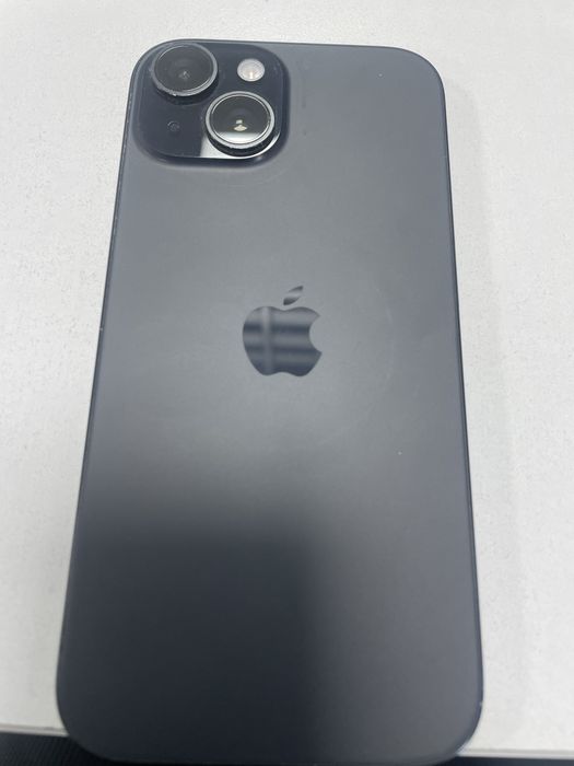 Айфон 15 на 128 gb