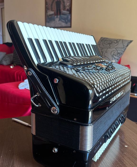 Acordeon Scandalli Extreme 6 (VI)