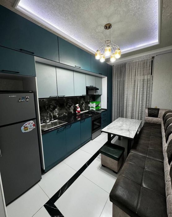 Олмазор тумани- тинчлик метро якинида 3 хонали квартира ижарага берила