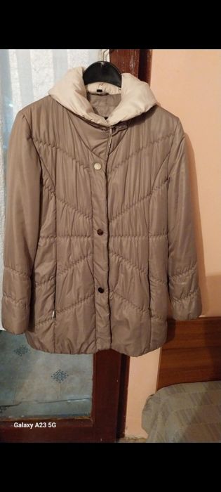 Дамско яке като ново слагано броени пъти