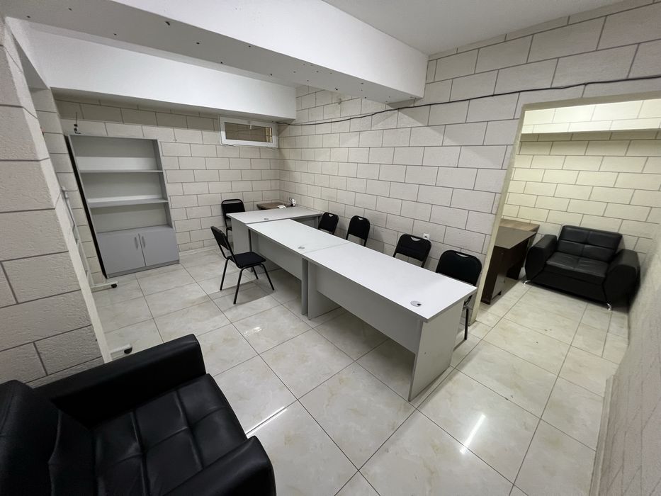 Аренда под офис 2 минут от метро Новза, С МЕБЕЛЬЮ! 24м2 300$