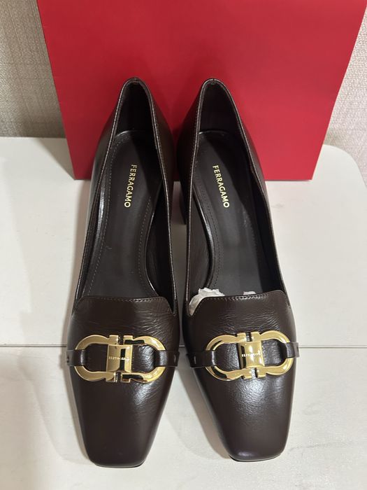 Продам туфли FERRAGAMO