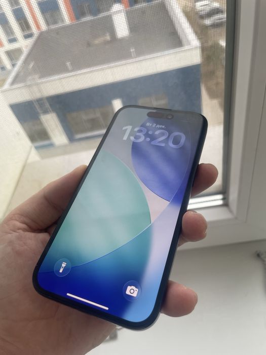 Продаю Айфон 15 128гб