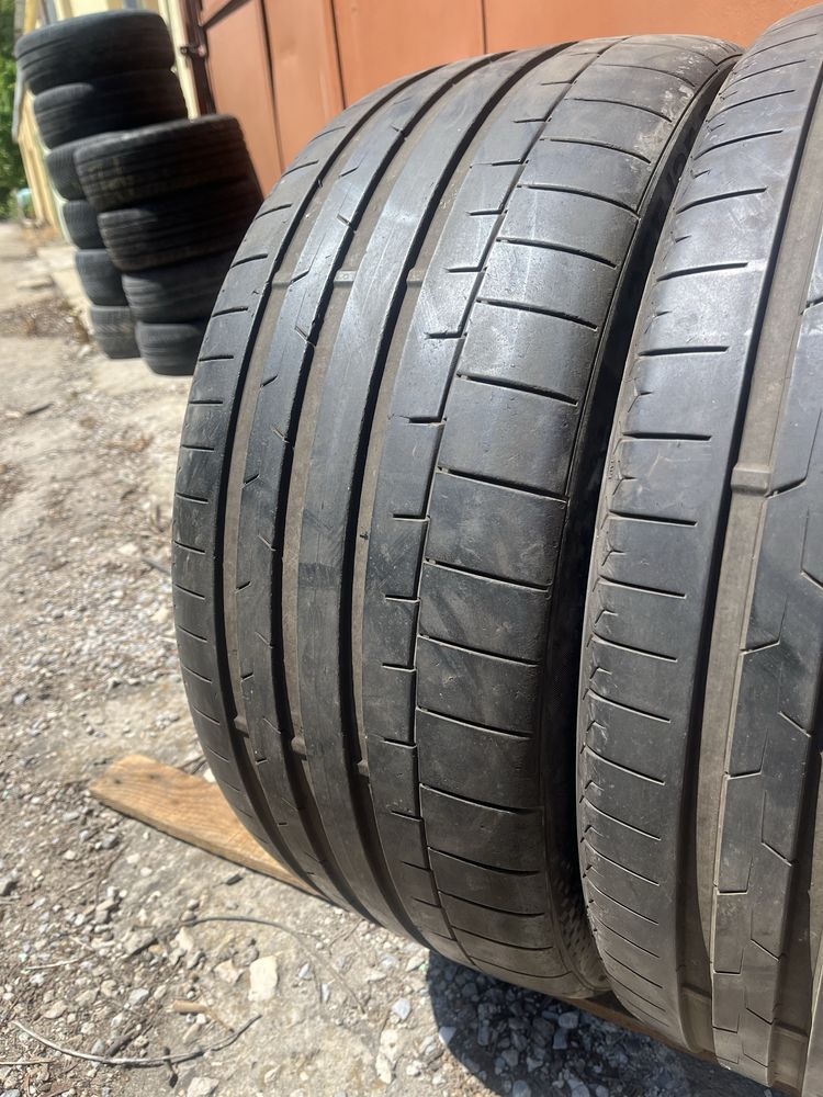 2 бр. летни гуми 255/35/21 Continental AO1 DOT 0722 4,5 mm