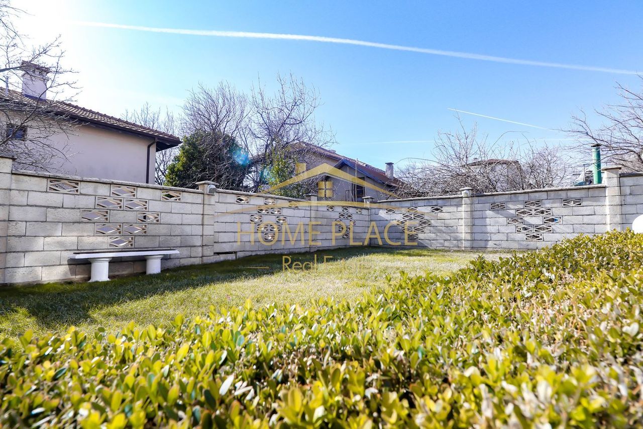 Дава се под наем Етаж от къща в Варна, м-т Траката - 65 кв.м за 408 € - Снимка #6