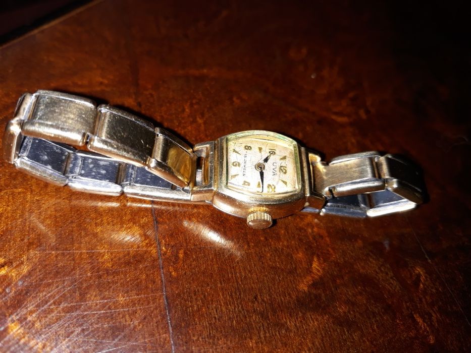 Lot ceasuri de damă mecanice