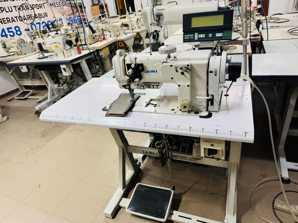 Masina de cusut cu triplu transport JUKI LU 2210 N automata