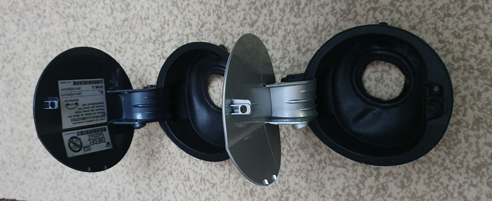 Usa/Clapa rezervor combustibil vw passat b7