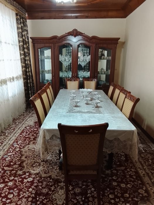 Stol stul va stenka srochna sotiladi