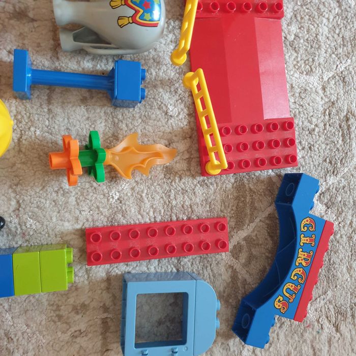 Лего дупло  - около 50 елемента