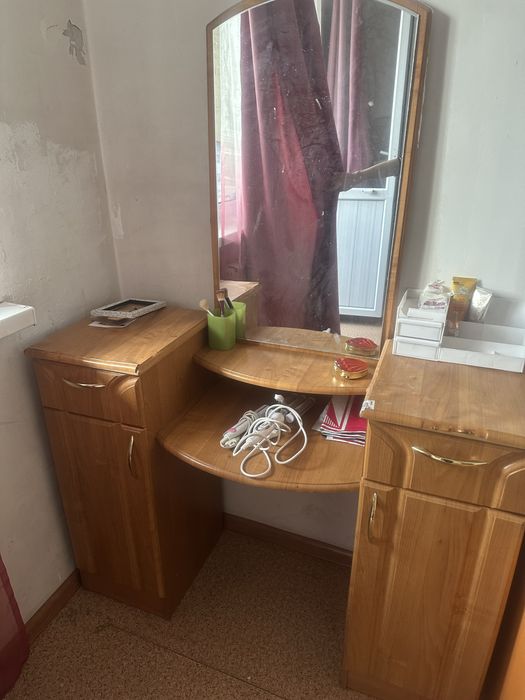 Продам мебель,комод,тумба,шифоньер