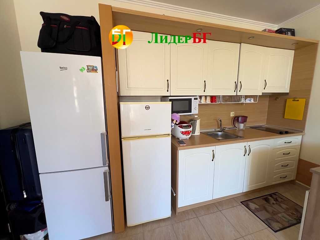 Продава се Тристаен апартамент в к.к. Елените - 100 кв.м за 1300 €/кв.м - Снимка #3