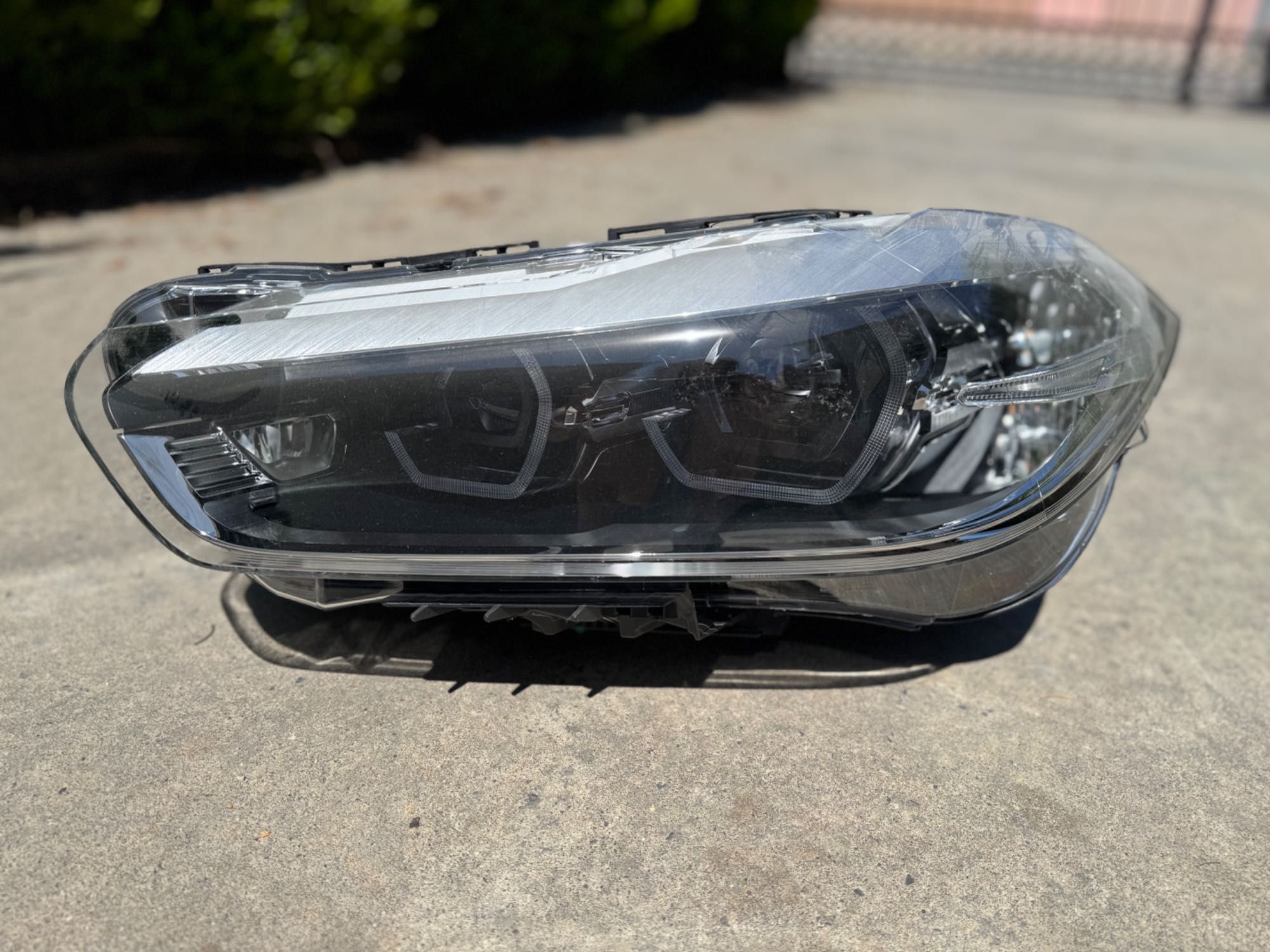Фар за BMW X2 F39 / БМВ Х2 Ф39 FULL LED.