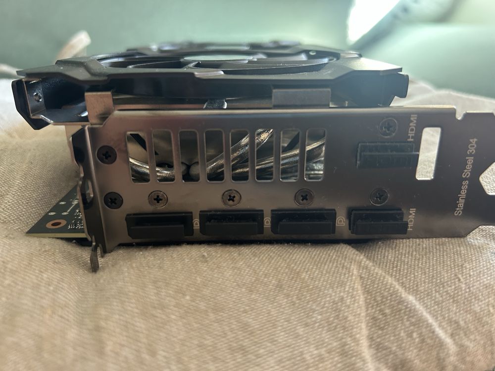 ASUS GeForce RTX-3070ti Tuf Gaming + PCIe 4.0 riser