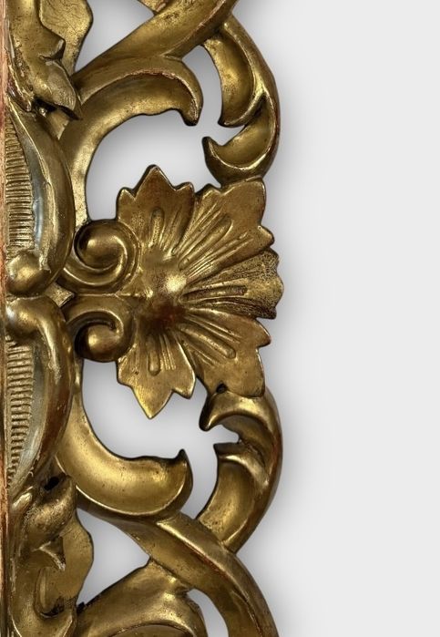 Oglinda decorativa stil Neobaroc