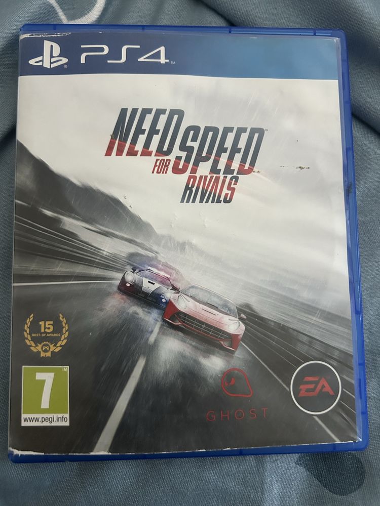 Playstation 4 конзола