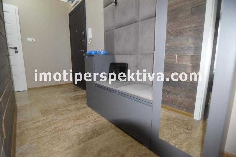 Продава се Тристаен апартамент в Пловдив, Кючук Париж - 115 кв.м за 1766 €/кв.м - Снимка #10