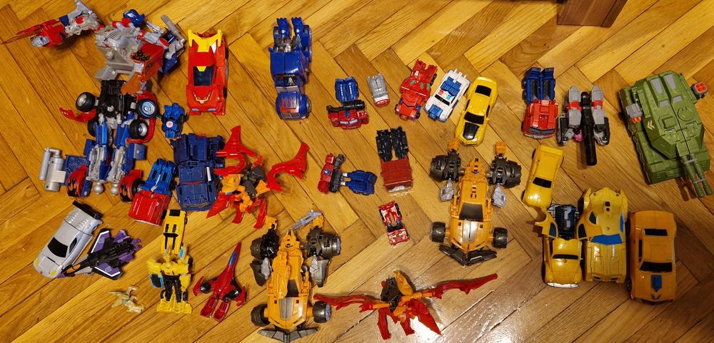 Jucarii transformers - toti la 250