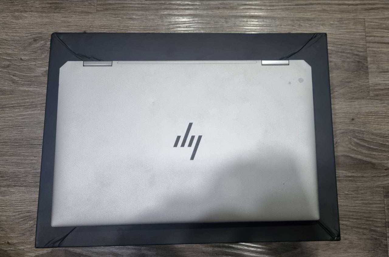 Ноутбук HP Spectre x360 13-aw0013dx (Intel Core™ i7-1065G7) СЕНСОРНЫЙ