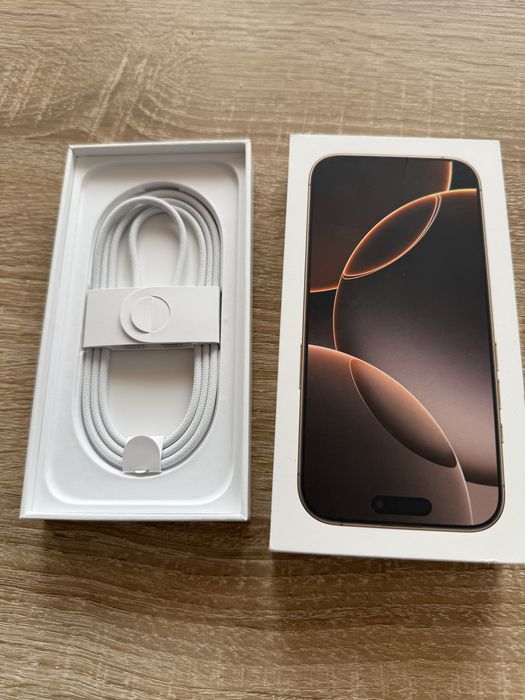 I phone 16 Pro Desret Titanium