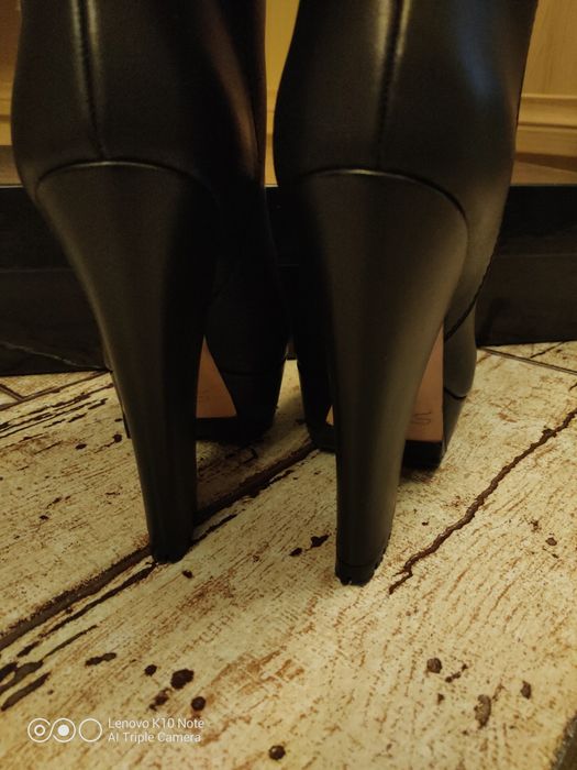 Разпродажба! Sebastian 37 номер , Pedro Garcia 38 номер