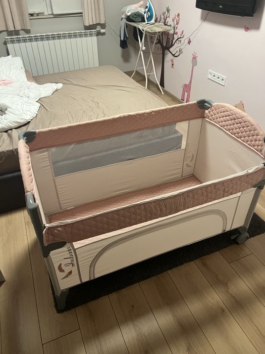 Бебешка кошара Cangaroo Indiana с 2 нива + 3 матрака