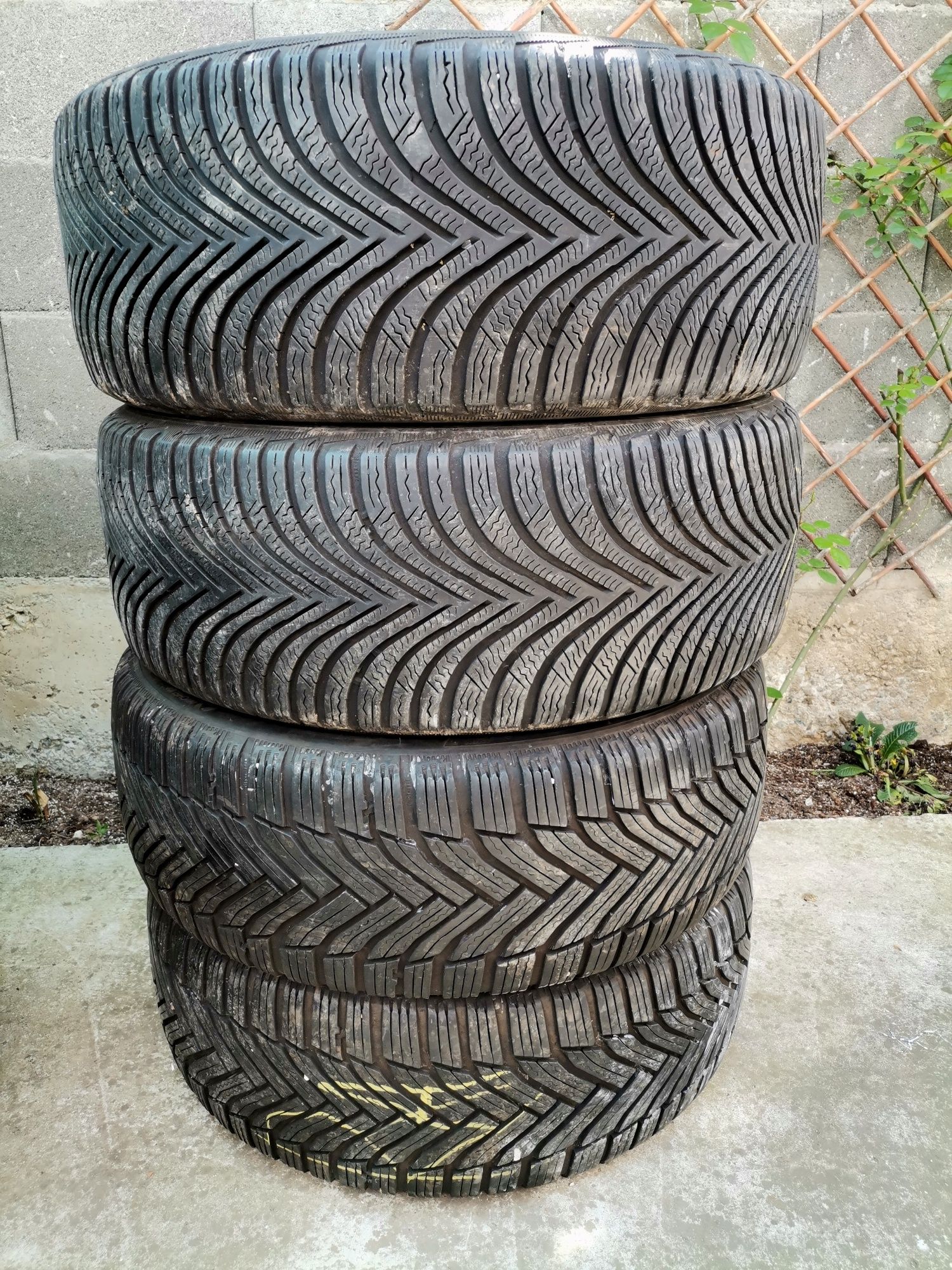 225.45.17  Зимни гуми MICHELIN ALPIN 6