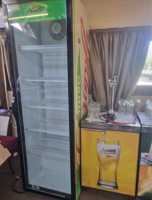 машини за наливна бира и хладилна витрина