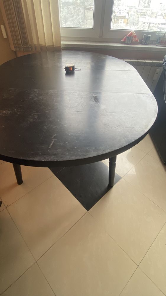 Черна дървена трапезна маса (150 см) и 4 стола