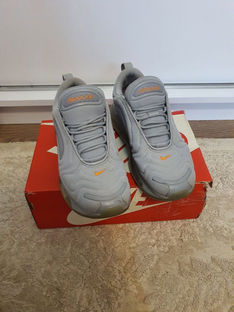 Adidas nike air max 720 nr 36