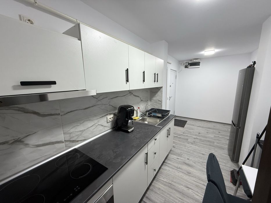 Vand Apartament 2 camere Decomandat