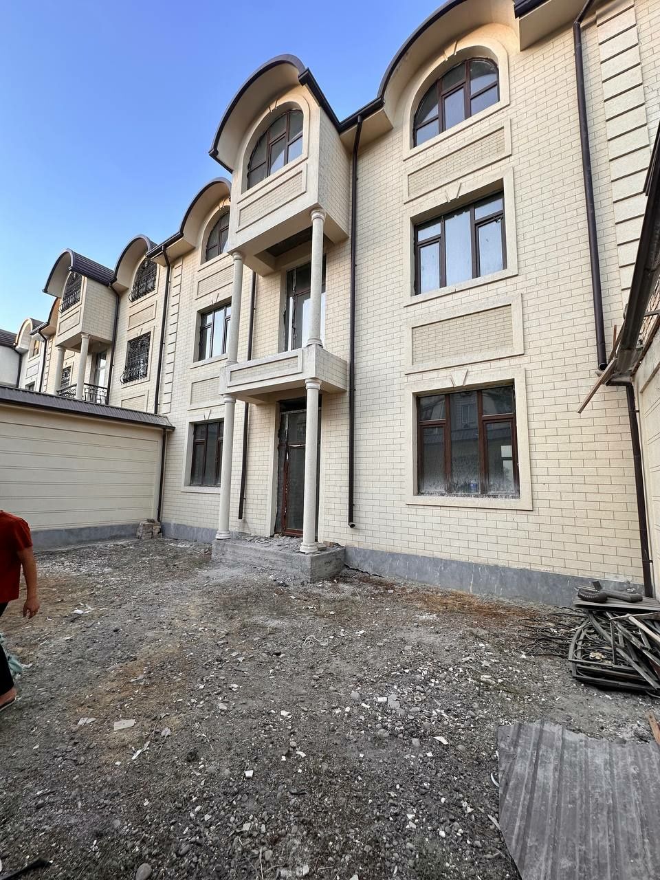 Продается срочно свой дом 3 этажа Тузель-2