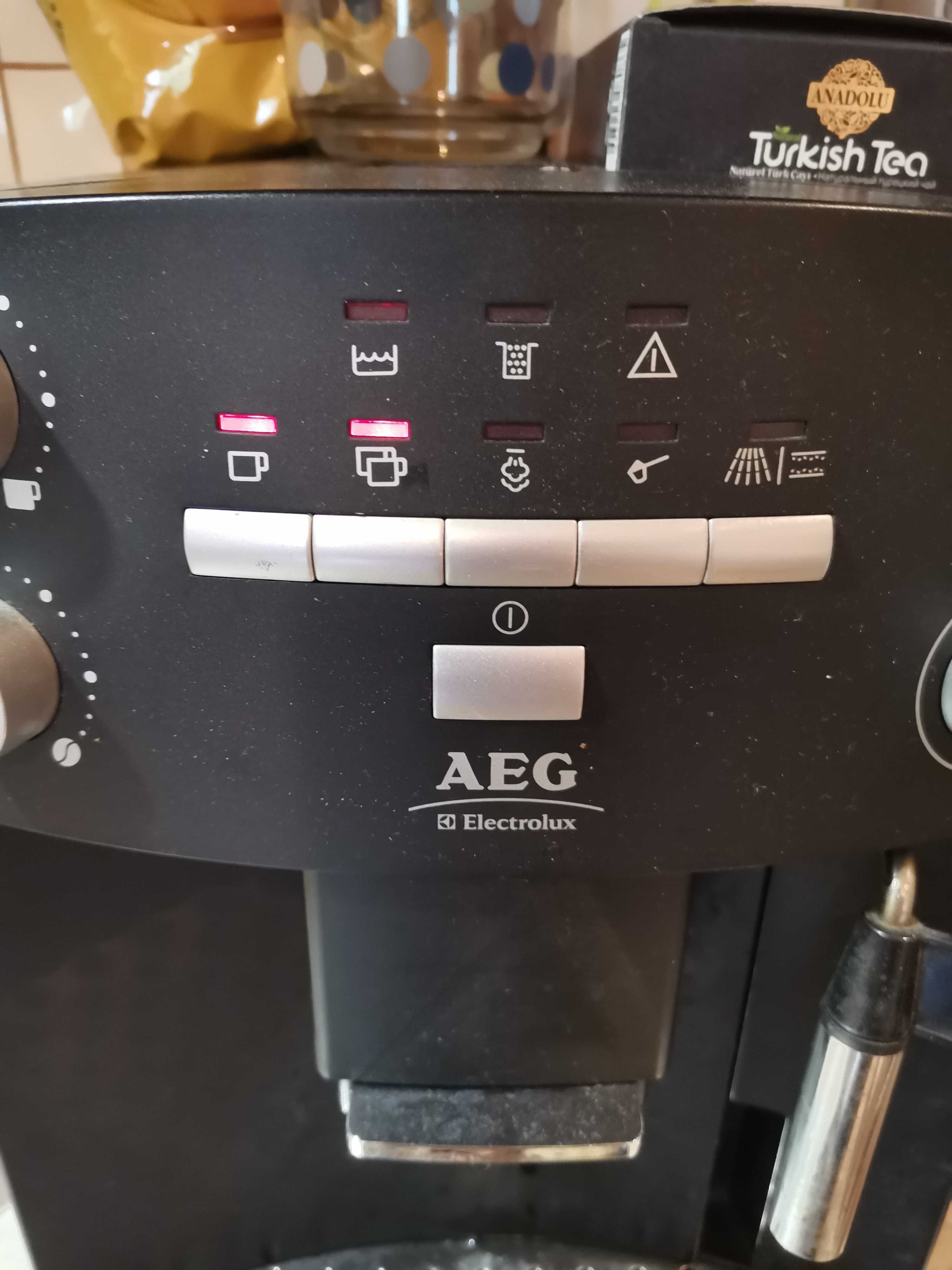 Кагемашина,робот AEG caffe silenzio