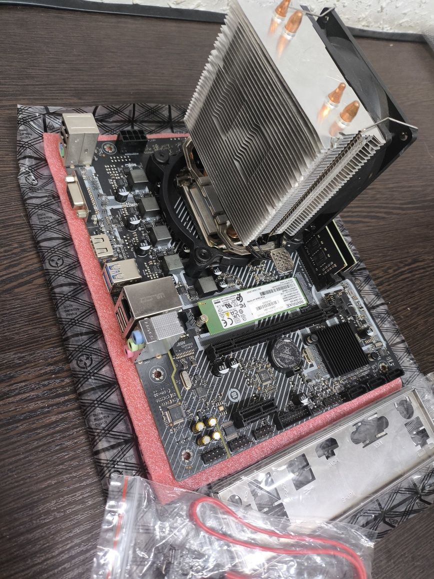H510+i3 10100+16Gb+NVMe 256Gb