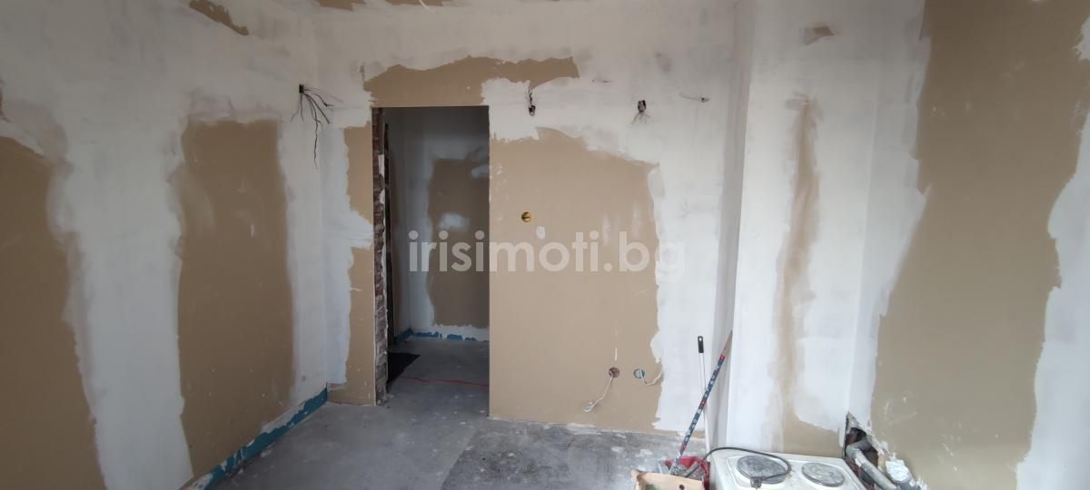 Продава двустаен, €48000, 55кв.м. в Ботунец