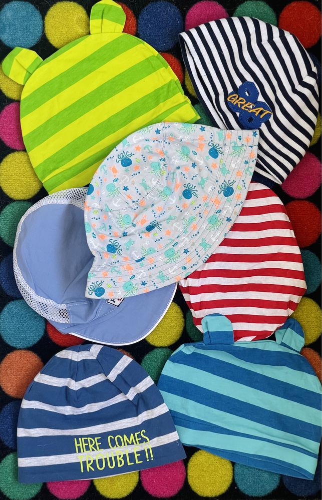 Set 9 căciulițe și pălărioare vară bebe