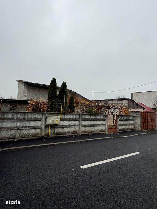 Casa de vanzare zona Closca