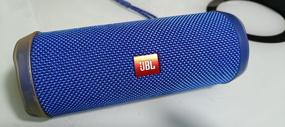 Jbl flip 4 boxa portabila