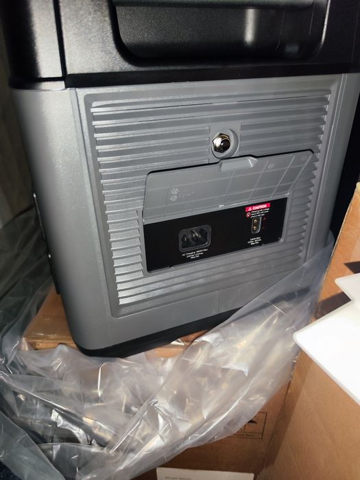 Powerstation bank baterie solara Oukitel P2001 plus