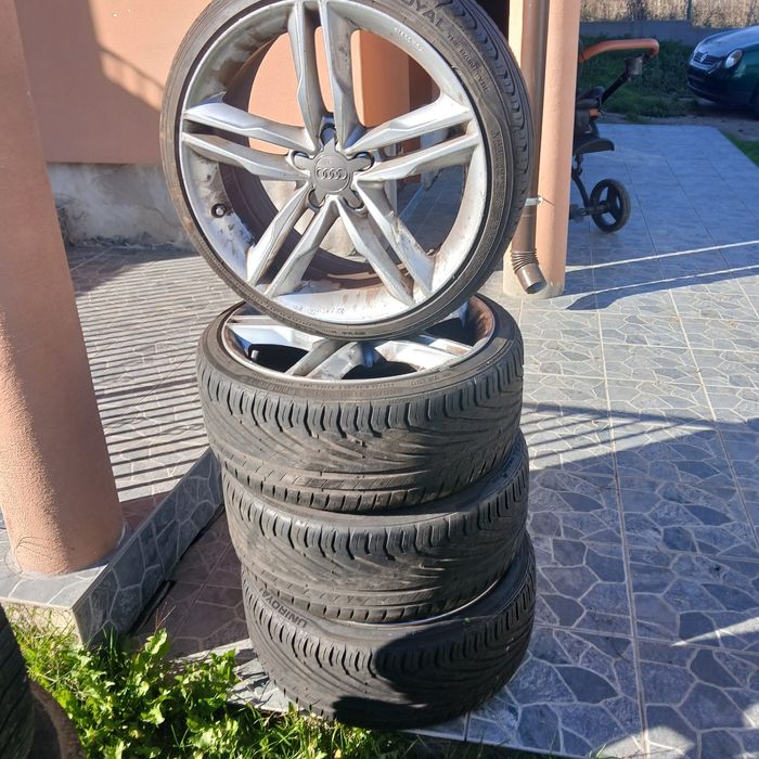 Vând jante cu cauciucuri de vara original dr Audi mărimea 225/35/19