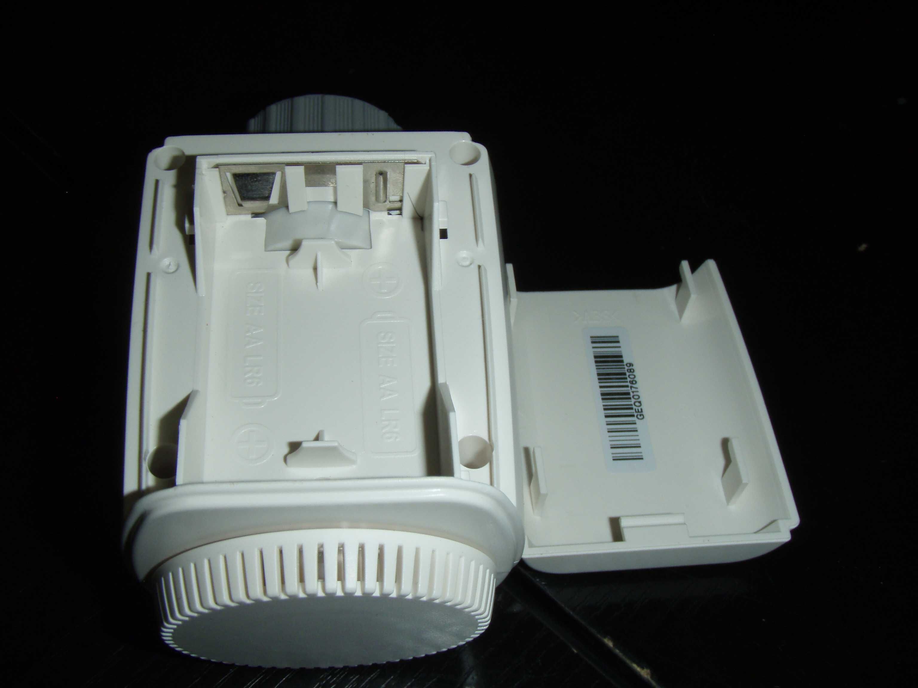 Cap termostatat digital wireless eQ-3 MAX! CC-RT-RX-CyG-W-R5, nou