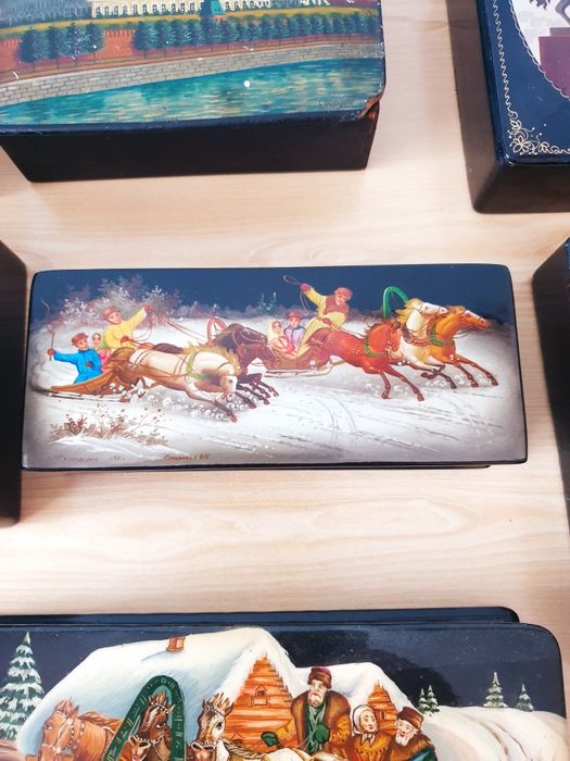 Стари кутии за бижута Федоскино