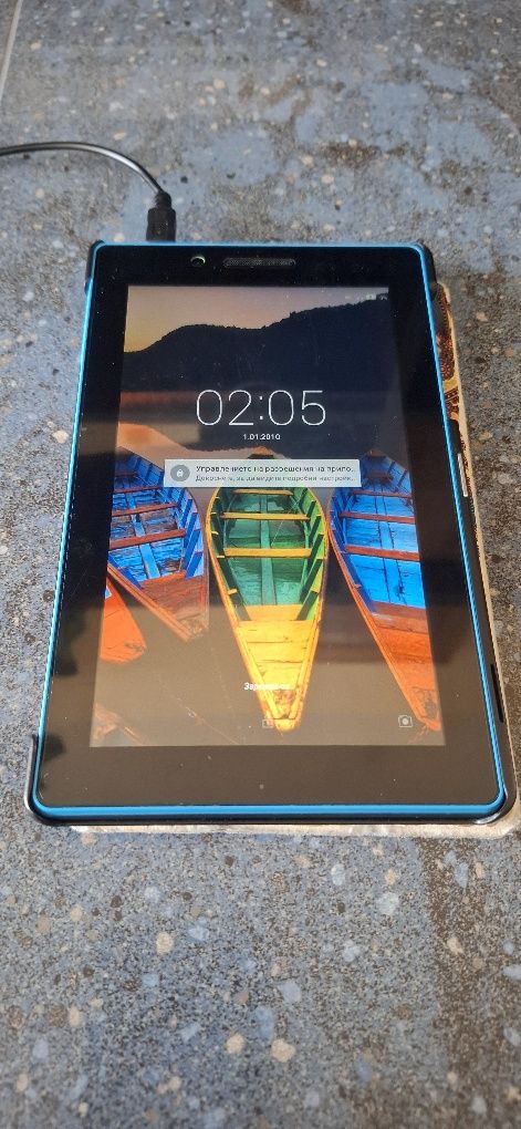 Таблет Lenovo Tab3 7"
