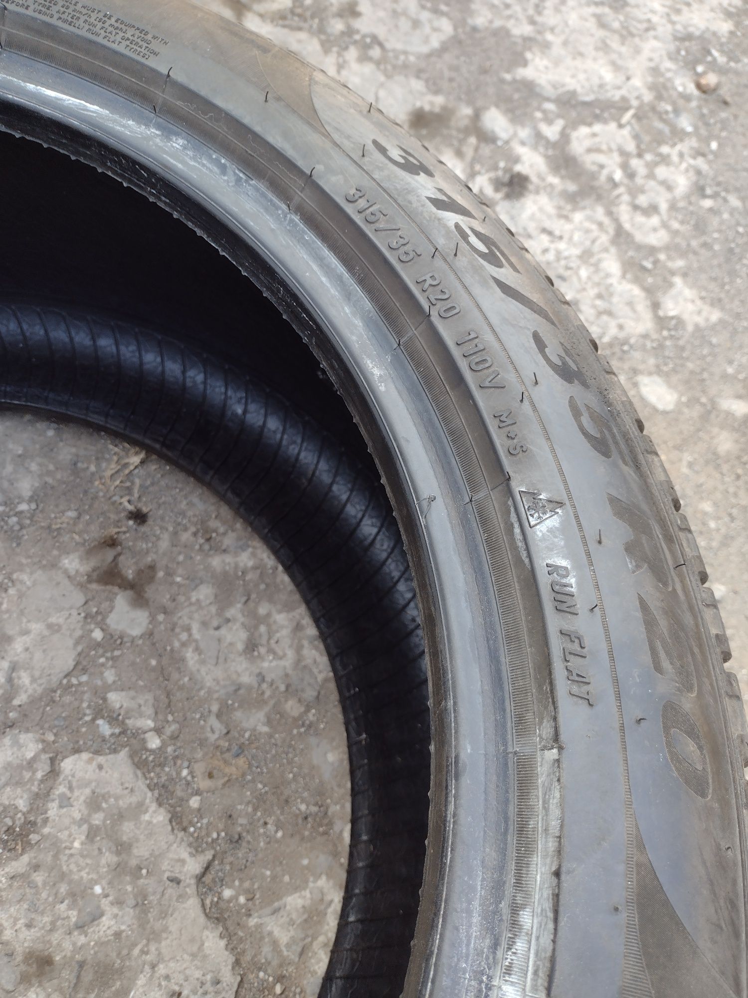 Pirelli Sotto Zero 3. 2бр.315/35/20 дот4417 RSC
