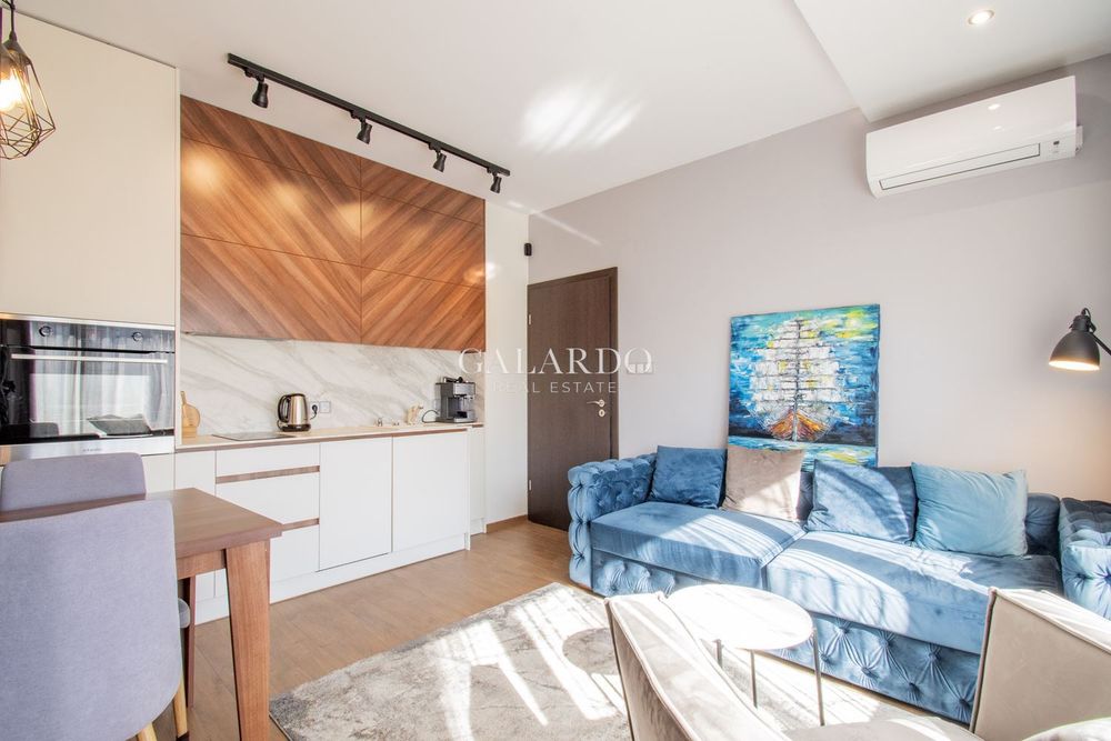 Дава се под наем Двустаен апартамент в София, Гоце Делчев - 60 кв.м за 650 € - Снимка #2