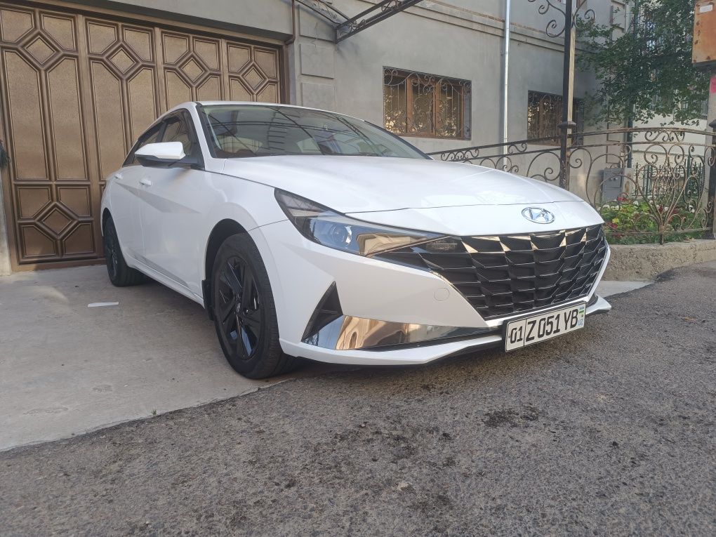 Sroʻchne sotladi Hunday elantra